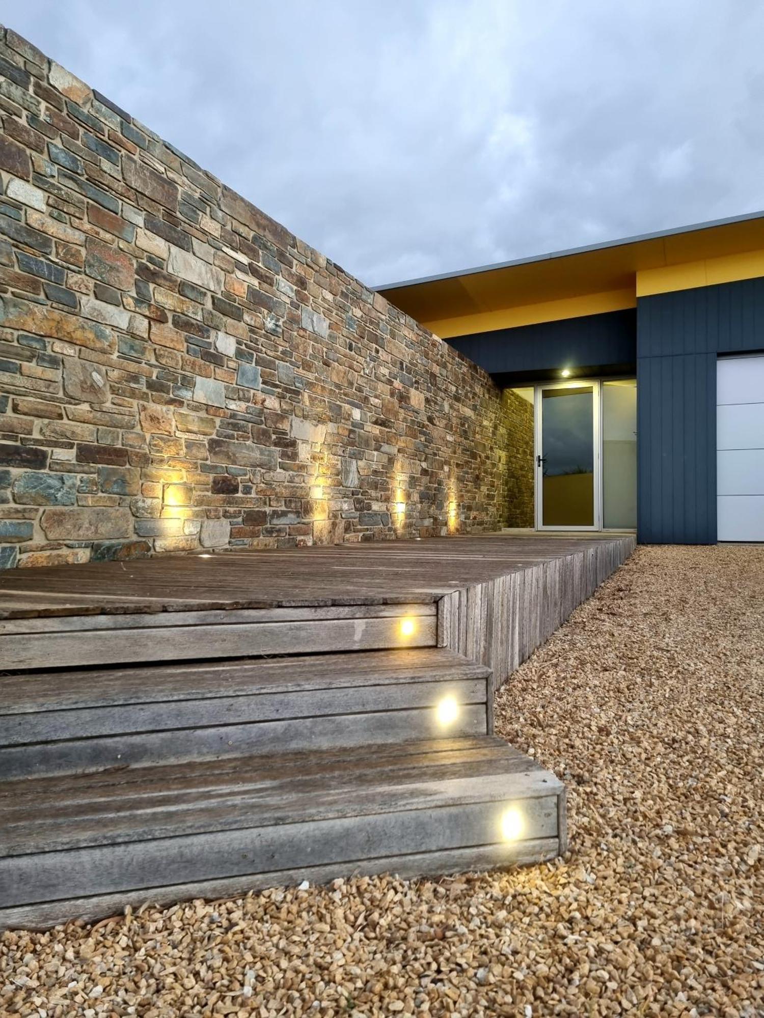 Chalet Barossa Pavilions & Glasshouse