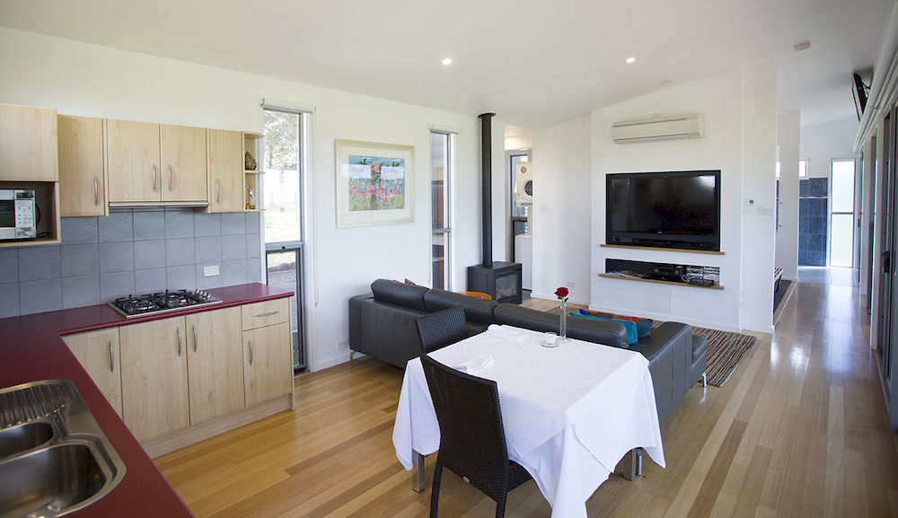 Barossa Pavilions & Glasshouse Chalet *