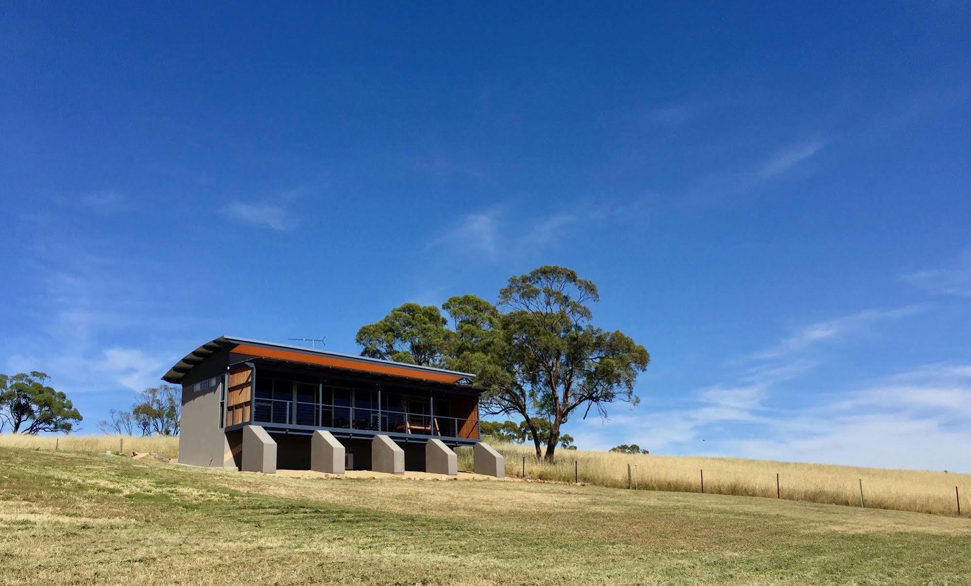 Barossa Pavilions & Glasshouse Chalet Lyndoch